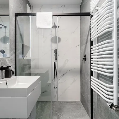 Luxury Apartments Mennica Residence With Parking Warschau Exterior foto