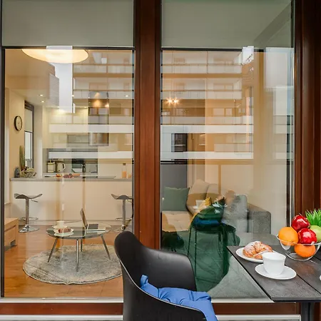 Luxury Apartments Mennica Residence With Parking Warschau Exterior foto