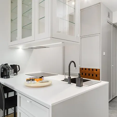 Luxury Apartments Mennica Residence With Parking Warschau Exterior foto